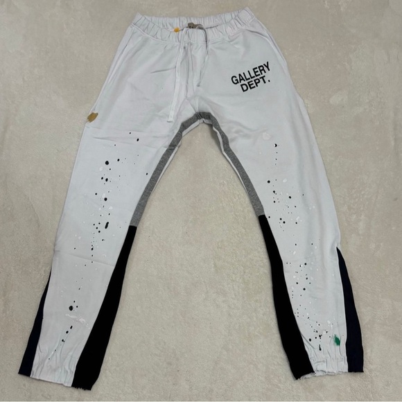 Brand New White Gallery Dept. Flare Sweatpants Men’s Large - Picture 1 of 2
